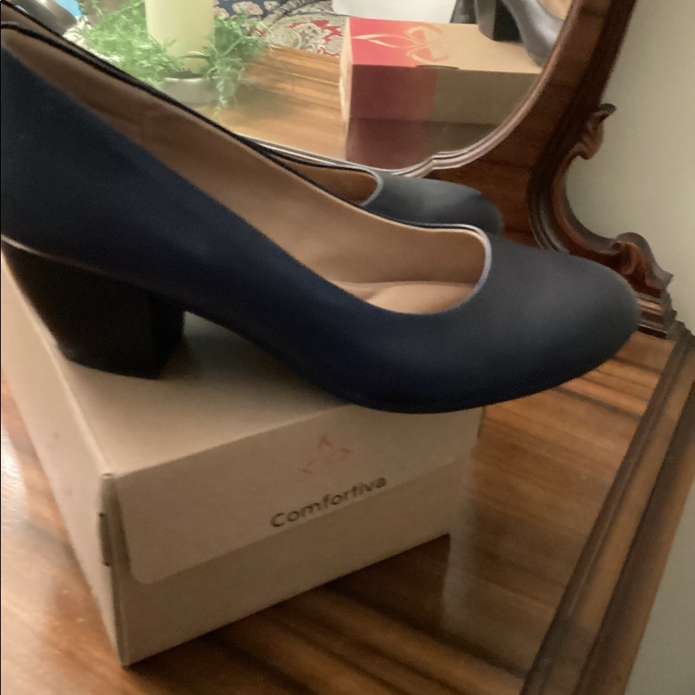 Comfortiva block heels